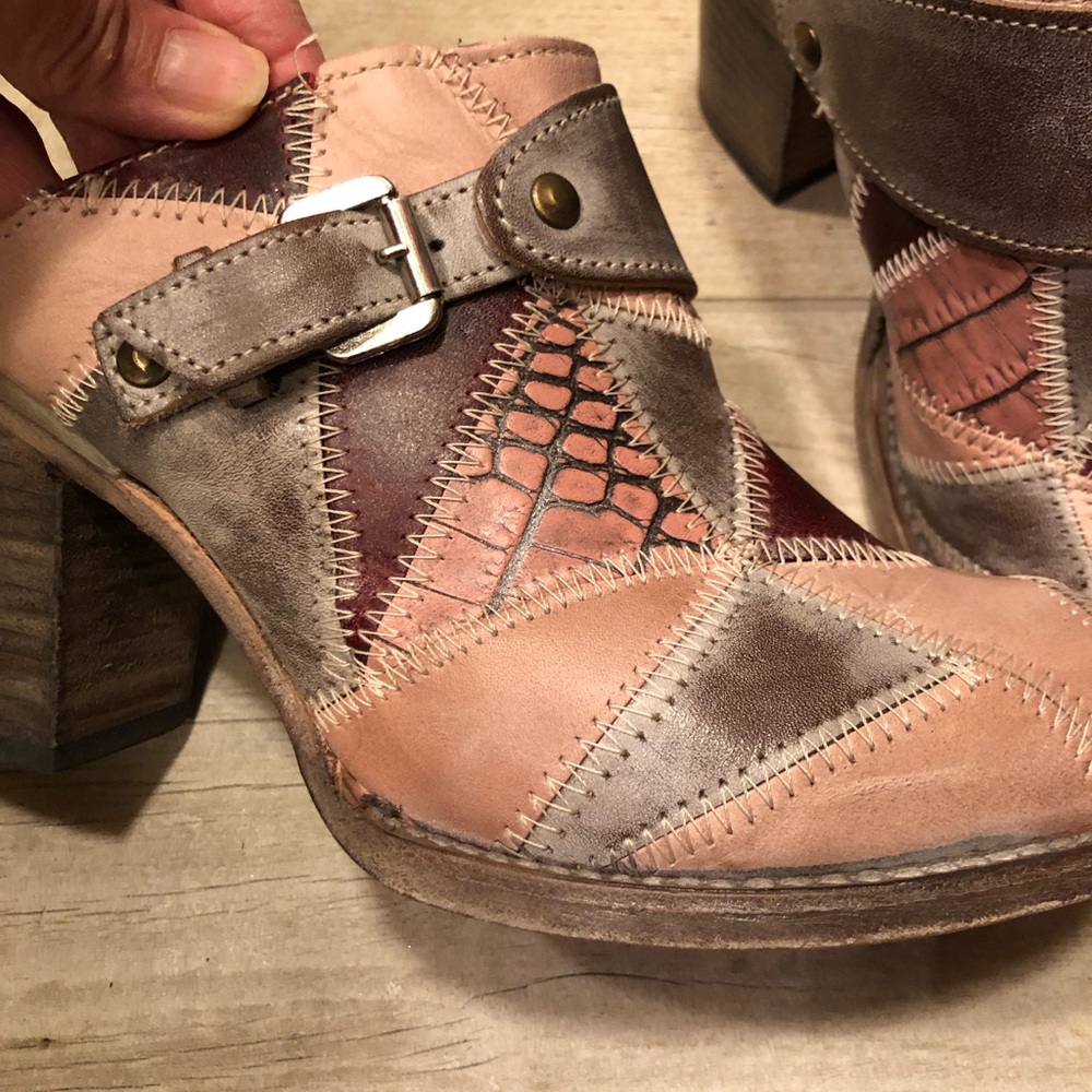 Freebird by Steven Patchwork Pink Tan Brown Leather Mules